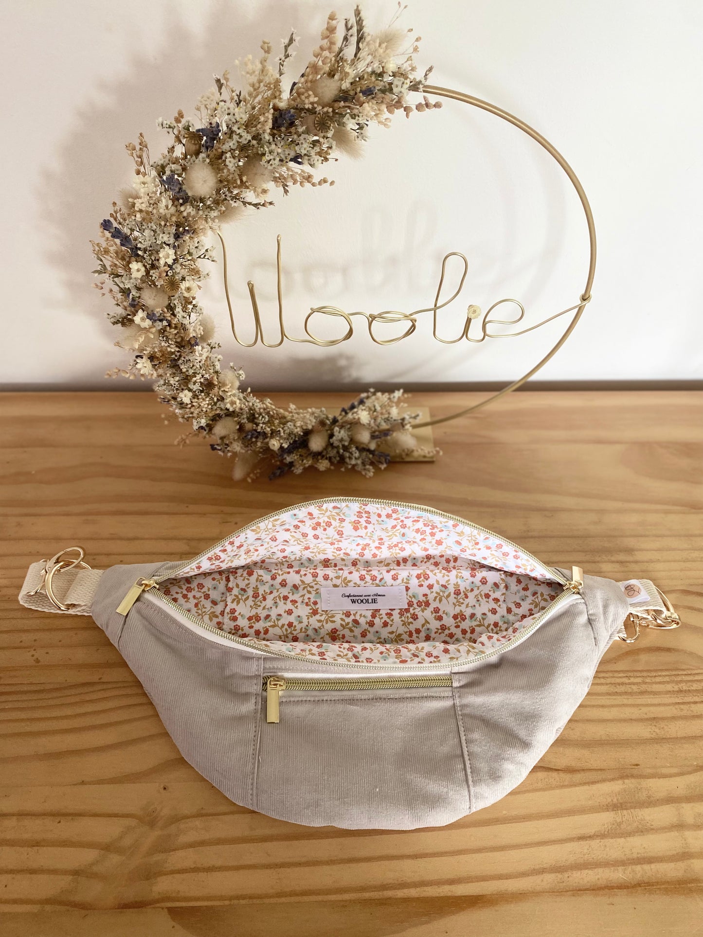 Banane Velours Beige - Modèle Paulette